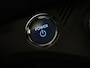 Toyota Yaris 1.5 Hybrid Bi-Tone - ORIGINEEL NEDERLANDSE AUTO - AFKOMSTIG VAN 1E EIGENAAR - CLIMATE CONTROL - BOTS EN LIJNWAARSCHUWING - CAMERA - CRUISE CONTROL - REGENSENSOR - ARMSTEUN VOOR - BLUETOOTH - LICHT METALEN VELGEN