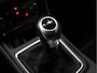 Mercedes-Benz A-klasse 180 BlueEFFICIENCY Business [CRUISECONTROL, STOELVERWARMING, CAMERA, PDC V+A, CLIMATE CONTROL, BLUETOOTH, LEDER STUURWIEL, RADIO, LED, NIEUWSTAAT]