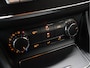 Mercedes-Benz A-klasse 180 BlueEFFICIENCY Business [CRUISECONTROL, STOELVERWARMING, CAMERA, PDC V+A, CLIMATE CONTROL, BLUETOOTH, LEDER STUURWIEL, RADIO, LED, NIEUWSTAAT]