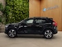 Volvo XC40 2.0 B4 Plus Dark