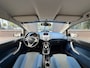 Ford Fiesta 1.4 Trend ST-Line | Airco | Sportieve uitvoering.