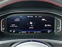 Volkswagen T-Roc 1.5 TSI Sport Business R | digitaal dashboard | Apple Carplay/Android auto | trekhaak
