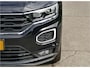 Volkswagen T-Roc 1.5 TSI Sport Business R | digitaal dashboard | Apple Carplay/Android auto | trekhaak