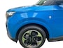 Ford Transit Courier E-Transit Limited 44 kWh 136 pk | DEMO | Adaptive cruise control | Achteruitrij camera | Verdiepte tussenwand | Trekhaak | Navigatie | Direct leverbaar!