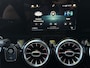 Mercedes-Benz B-klasse 200 Business Solution AMG | stoelverwarming | 18 inch velgen | panoramadak | burmester-geluidssysteem |