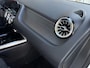 Mercedes-Benz B-klasse 200 Business Solution AMG | stoelverwarming | 18 inch velgen | panoramadak | burmester-geluidssysteem |