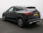 Mercedes-Benz GLA 180 Business Solution Ledkoplampen | Stoelverwarming | Parkeerpakket met achteruitrijcamera | Spiegelpakket. Inclusief 24 maanden Mercedes-Benz Certified garantie voor Europa.