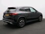 Mercedes-Benz GLA 180 Business Solution Ledkoplampen | Stoelverwarming | Parkeerpakket met achteruitrijcamera | Spiegelpakket. Inclusief 24 maanden Mercedes-Benz Certified garantie voor Europa.