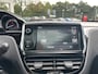 Peugeot 208 1.2 Puretech 110pk 5D Roland Garros Apple Carplay | Navigatie | Cruise & Climate control | Panoramadak | Parkeersensoren | Bluetooth