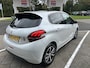 Peugeot 208 1.2 Puretech 110pk 5D Roland Garros Apple Carplay | Navigatie | Cruise & Climate control | Panoramadak | Parkeersensoren | Bluetooth