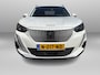 Peugeot e-2008 EV Allure Pack 50 kWh 3D dashboard | Camera | Dynamic cruise control | Apple/Adroid