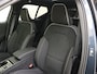 Volvo XC40 B4 Plus Dark | Pixel Led | Panoramadak | Trekhaak | 360° Camera |