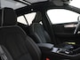 Volvo XC40 B4 Plus Dark | Pixel Led | Panoramadak | Trekhaak | 360° Camera |