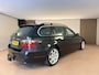 BMW 3-Serie Touring 330xi Pano, Trekhaak, leder, M-pakket