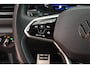 Volkswagen T-Roc 1.5 TSI 150pk DSG R-Line Black Style Trekhaak IQ.Light Virtual Cockpit Camera Stoelverwarming Navigatie