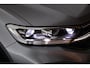 Volkswagen T-Roc 1.5 TSI 150pk DSG R-Line Black Style Trekhaak IQ.Light Virtual Cockpit Camera Stoelverwarming Navigatie