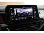 Volkswagen T-Roc 1.5 TSI 150pk DSG R-Line Black Style Trekhaak IQ.Light Virtual Cockpit Camera Stoelverwarming Navigatie