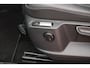 Volkswagen T-Roc 1.5 TSI 150pk DSG R-Line Black Style Trekhaak IQ.Light Virtual Cockpit Camera Stoelverwarming Navigatie