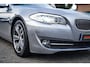 BMW 5-Serie 520i High Executive | Schuif / Kanteldak | Xenon | Leder | AUT | Nieuwe APK | PDC | Stoelverwarming | F1 flippers