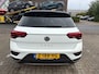 Volkswagen T-Roc 1.5 TSI Sport Business R 150pk | Trekhaak | Panoramadak | Stoelverwarming | Carplay | Cruise Control |
