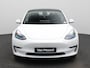 Tesla Model 3 Long Range RWD 75 kWh | Trekhaak | Warmtepomp | Automaat | Panorama dak | Stoel verwarming | Leder | Navigatie | Climate control | 360 Camera | Parkeer sensoren | LED | Elec. achterklep