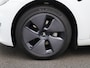 Tesla Model 3 Long Range RWD 75 kWh | Trekhaak | Warmtepomp | Automaat | Panorama dak | Stoel verwarming | Leder | Navigatie | Climate control | 360 Camera | Parkeer sensoren | LED | Elec. achterklep