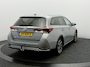 Toyota Auris 1.8 Hybrid Comfort | Fabrieksgarantie | Panoramadak | Trekhaak | Navigatie | Camera