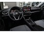 SEAT Leon 1.5 TSI Style | 115 PK | Apple CarPlay/Android Auto | Voorstoelen verwarmd | LED koplampen SEAT Leon 1.5 TSI Style 115 PK met 1.5-liter viercilinder benzinemotor, Apple CarPlay/Android Auto, automatische airconditioning, cruise control, keyless start, verwarmde comfortstoelen, park