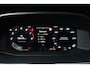 SEAT Leon 1.5 TSI Style | 115 PK | Apple CarPlay/Android Auto | Voorstoelen verwarmd | LED koplampen SEAT Leon 1.5 TSI Style 115 PK met 1.5-liter viercilinder benzinemotor, Apple CarPlay/Android Auto, automatische airconditioning, cruise control, keyless start, verwarmde comfortstoelen, park