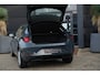 SEAT Leon 1.5 TSI Style | 115 PK | Apple CarPlay/Android Auto | Voorstoelen verwarmd | LED koplampen SEAT Leon 1.5 TSI Style 115 PK met 1.5-liter viercilinder benzinemotor, Apple CarPlay/Android Auto, automatische airconditioning, cruise control, keyless start, verwarmde comfortstoelen, park