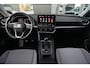 SEAT Leon 1.5 TSI Style | 115 PK | Apple CarPlay/Android Auto | Voorstoelen verwarmd | LED koplampen SEAT Leon 1.5 TSI Style 115 PK met 1.5-liter viercilinder benzinemotor, Apple CarPlay/Android Auto, automatische airconditioning, cruise control, keyless start, verwarmde comfortstoelen, park