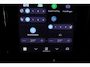 Volvo V60 T8 Plug-in hybrid AWD Plus Dark | Panoramadak | Trekhaak | Verwarmbare voorstoelen, achterbank en stuurwiel | Head-up display | 360 graden camera |  Premium audio by Harman Kardon | Adaptieve cruise control