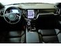 Volvo V60 T8 Plug-in hybrid AWD Plus Dark | Panoramadak | Trekhaak | Verwarmbare voorstoelen, achterbank en stuurwiel | Head-up display | 360 graden camera |  Premium audio by Harman Kardon | Adaptieve cruise control
