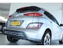 Hyundai Kona Electric EV Pure 64 kWh | Apple Carplay/Android Auto | Camera | Stoelverwarming | Cruise Control |