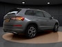 Skoda Kodiaq 1.5 TSI Sportline 7 Persoons | Pano Dak | Trekhaak | Camera | ACC | Elek. Achterklep | Elek. Stoelen | Stuur-/Stoelverwarming V+A | Verwarmbare Voorruit | 19'' |