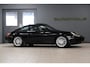 Porsche 911 (996) 3.4 Coupé Carrera 4 - manual