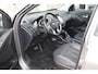 Hyundai ix35 2.0i 166PK AUTOMAAT i-CATCHER Panodak | Trekhaak | Navi | Leer | Stoelverw.| Cruise | Camera | 18 Inch Lm |