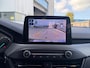 Ford Focus Wagon 1.0 EcoBoost Hybrid ST Line Style | Dealer onderhouden | NL auto | Winter pack | Trekhaak | Navigatie | Apple carplay & Android auto | Parkeersensoren voor en achter | Achteruitrijcamera | Cruise control | Draadloos opladen mobiel | Privacy glas | Bovag garantie |