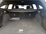 Ford Focus Wagon 1.0 EcoBoost Hybrid ST Line Style | Dealer onderhouden | NL auto | Winter pack | Trekhaak | Navigatie | Apple carplay & Android auto | Parkeersensoren voor en achter | Achteruitrijcamera | Cruise control | Draadloos opladen mobiel | Privacy glas | Bovag garantie |