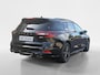 Ford Focus Wagon 1.0 EcoBoost Hybrid ST Line Style | Dealer onderhouden | NL auto | Winter pack | Trekhaak | Navigatie | Apple carplay & Android auto | Parkeersensoren voor en achter | Achteruitrijcamera | Cruise control | Draadloos opladen mobiel | Privacy glas | Bovag garantie |