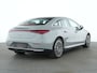 Mercedes-Benz EQE 300 Electric Art 90 kWh | Leder Nevadagrijs | Panoramadak | Trekhaak | Distronic | Memory | Stuur en Stoelverwarming | Inclusief 24 maanden Mercedes-Benz Certified garantie voor Europa.