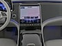 Mercedes-Benz EQE 300 Electric Art 90 kWh | Leder Nevadagrijs | Panoramadak | Trekhaak | Distronic | Memory | Stuur en Stoelverwarming | Inclusief 24 maanden Mercedes-Benz Certified garantie voor Europa.