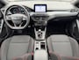 Ford Focus 1.0 EcoBoost Hybrid ST Line Style | Dealer onderhouden | NL auto | Winter pack | Cruise control | Parkeersensoren voor en achter | Achteruitrijcamera | Draadloos opladen mobiel | Apple carplay & Android auto | Keyless entry | Privacy glas | Bovag garantie |