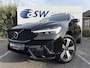 Volvo XC60 2.0 T6 Plug-in hybrid AWD Plus Dark | Trekhaak | Pano | Pilost Assist | Memory