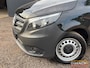 Mercedes-Benz Vito 119 CDI L2H1 - automaat - 2500 kg trekhaak - airco - zwart - 3 persoons cabine - 2.0L diesel - euro 6