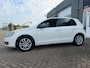 Volkswagen Golf 1.2 TSI Highline BlueMotion 5 drs in automaat met parkeersensoren en bluetooth telefoon / media en cruise controle