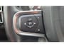 Volvo XC40 1.5 T5 Recharge R-Design Expression cruise control adaptief - Trekhaak - 19” Wielen - Lighting – Climate - Privacy Glass – R780 Interieur – Power seats met beenverlenger en memory – Full led koplampen – Telefoon lader