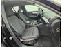 Volvo XC40 1.5 T5 Recharge R-Design Expression cruise control adaptief - Trekhaak - 19” Wielen - Lighting – Climate - Privacy Glass – R780 Interieur – Power seats met beenverlenger en memory – Full led koplampen – Telefoon lader