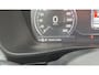 Volvo XC40 1.5 T5 Recharge R-Design Expression cruise control adaptief - Trekhaak - 19” Wielen - Lighting – Climate - Privacy Glass – R780 Interieur – Power seats met beenverlenger en memory – Full led koplampen – Telefoon lader