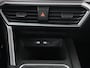 SEAT Leon 1.5 eTSI FR Business Intense | Panoramadak | Leder | Trekhaak | Adaptive cruise | Stuur/stoel verwarming | Camera | Park assist | Carplay | Full LED |